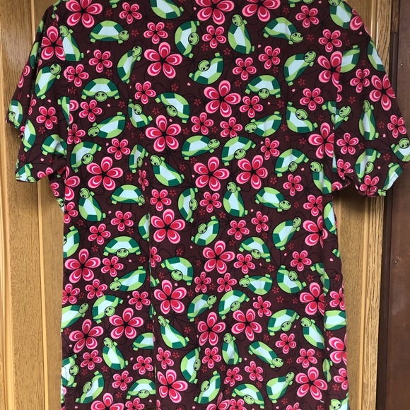 Dickies Scrub. floral. small - Picture 4 of 6